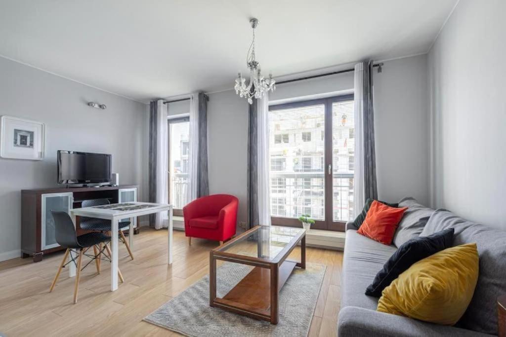 Urbannestgroup & Sz 7/20 Apartment Гданск Екстериор снимка